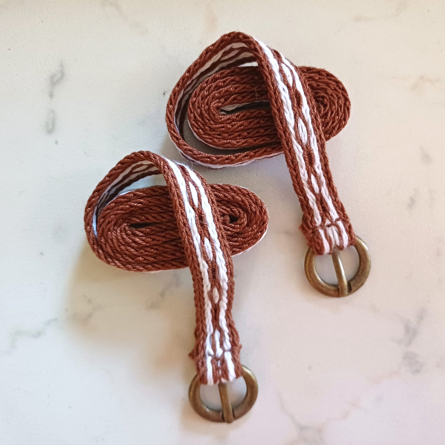 Giarrettiere medievali per polpaccio, fibbia tonda tessute a mano, accessori abiti medioevo dame e cavalieri, giarrettiera unisex